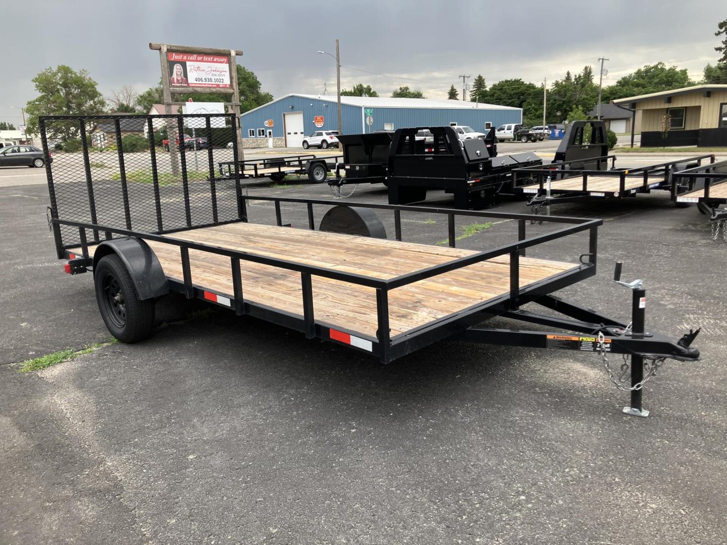 2022 , located at 310 West 1st Ave, Big Timber, MT, 59011, (406) 901-0517, 45.833511, -109.957809 - Slightly Used 2022 Workhorse 7 x 14 Tube Top Utility, 3.5k GVW, 4' tall rear mesh ramp gate, tube frame construction, tube crossmembers, 3k jack, 15" radial tires, 2" ball coupler. Optional spare tire - $150.00. The BEST Trailers at the BEST Price!!! - Photo#3