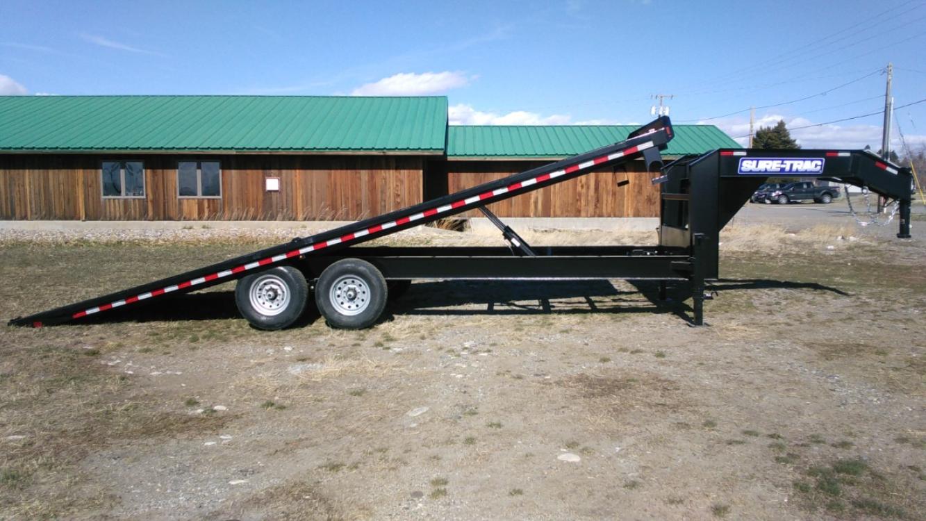 2022 Blk SureTrac 81/2 x 24 LoPro Power Tilt , located at 310 West 1st Ave, Big Timber, MT, 59011, (406) 860-8510, 45.833511, -109.957809 - Photo #5