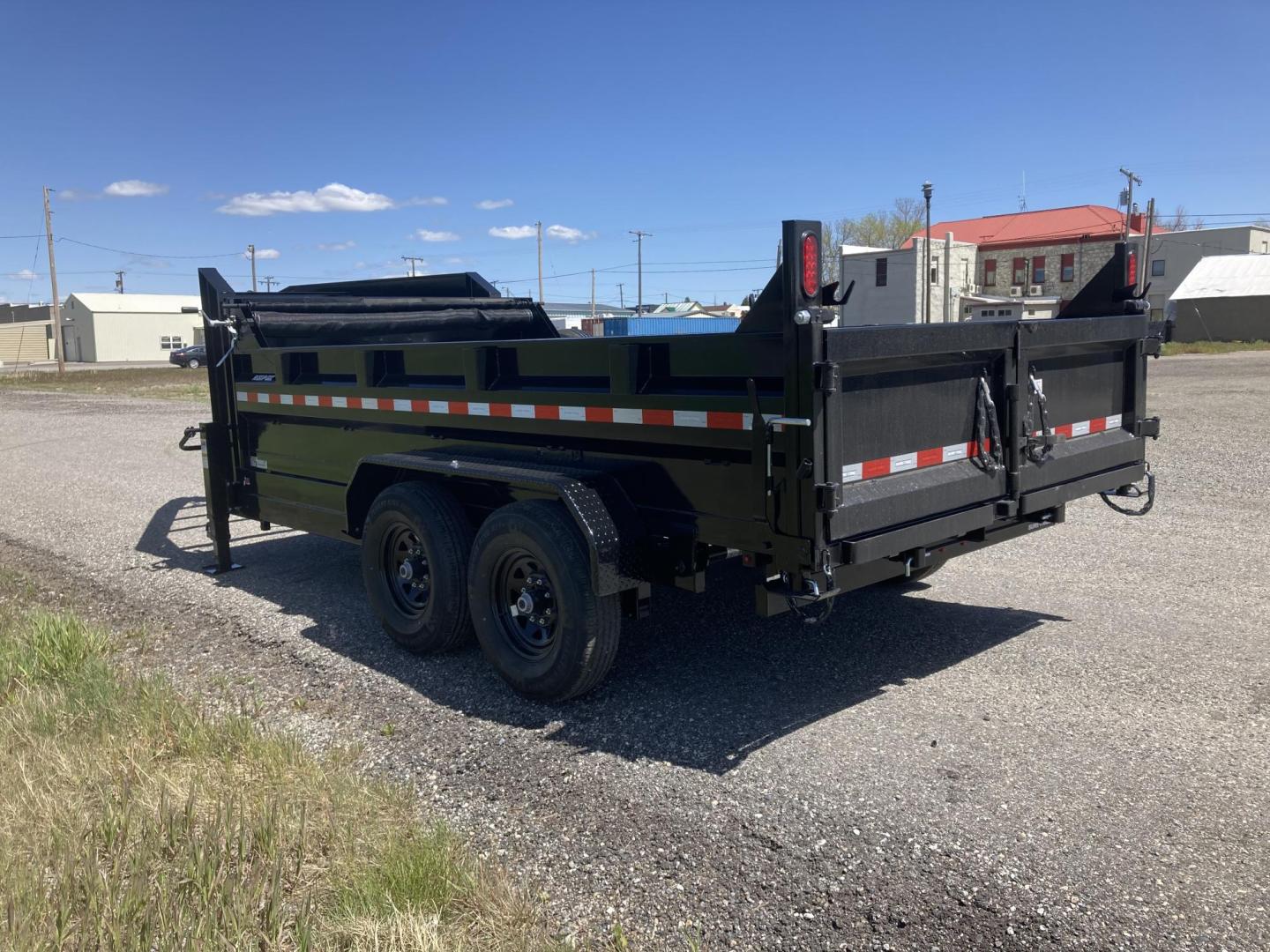 2025 Black SureTrac 7 x 14 GN LoPro Dump , located at 310 West 1st Ave, Big Timber, MT, 59011, (406) 901-0517, 45.833511, -109.957809 - NEW SURE-TRAC 7 X 14 LOPRO GN DUMP, 14K GVW, HD TELESCOPIC HOIST, 10 GA FLOOR, HD SLIPPER SPRING SUSPENSION, 7K AXLES W- EZ LUBE HUBS, LED LIGHTS, ELECTRIC BRAKES BOTH AXLES, COMBO BARN DOOR-SPREADER REAR GATE, HD REAR STOW RAMPS, 10 PLY - 16" RADIAL TIRES, STAKE POCKETS, ADJUSTABLE GN COUPLER, (5) - Photo#6