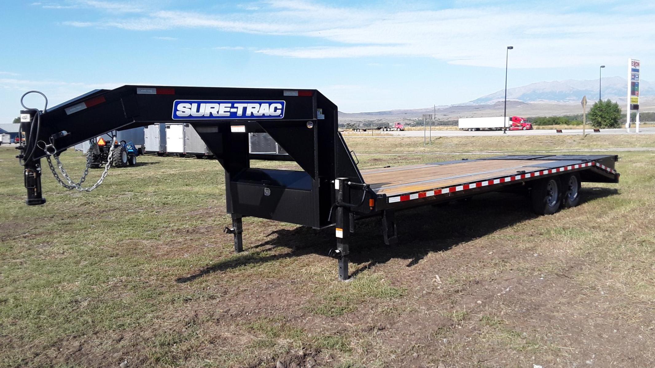 2023 SureTrac 81/2 x 25 GN Deckover , located at 310 West 1st Ave, Big Timber, MT, 59011, (406) 860-8510, 45.833511, -109.957809 - 2021 SureTrac 81/2 x 20 + 5 GN Deckover, 15K GVW, HD slipper spring suspension, EZ lube hubs, electric brakes both axles, LED lights, 16"-10 ply radial tires, 2" treated wood deck, (2) 12K drop leg jacks, center mounted tool box, rub rail, stake pockets, chain spools, 3" c-channel cross members on 1 - Photo #3
