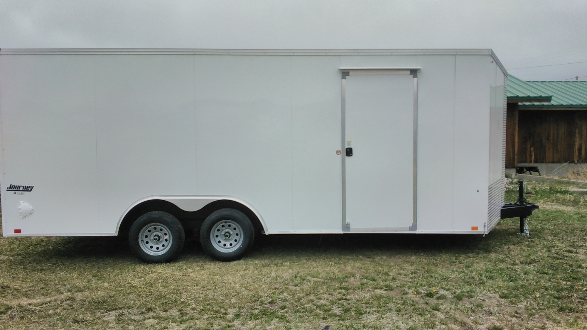 photo of Pace Journey SE 81/2 x 20 Enclosed Cargo