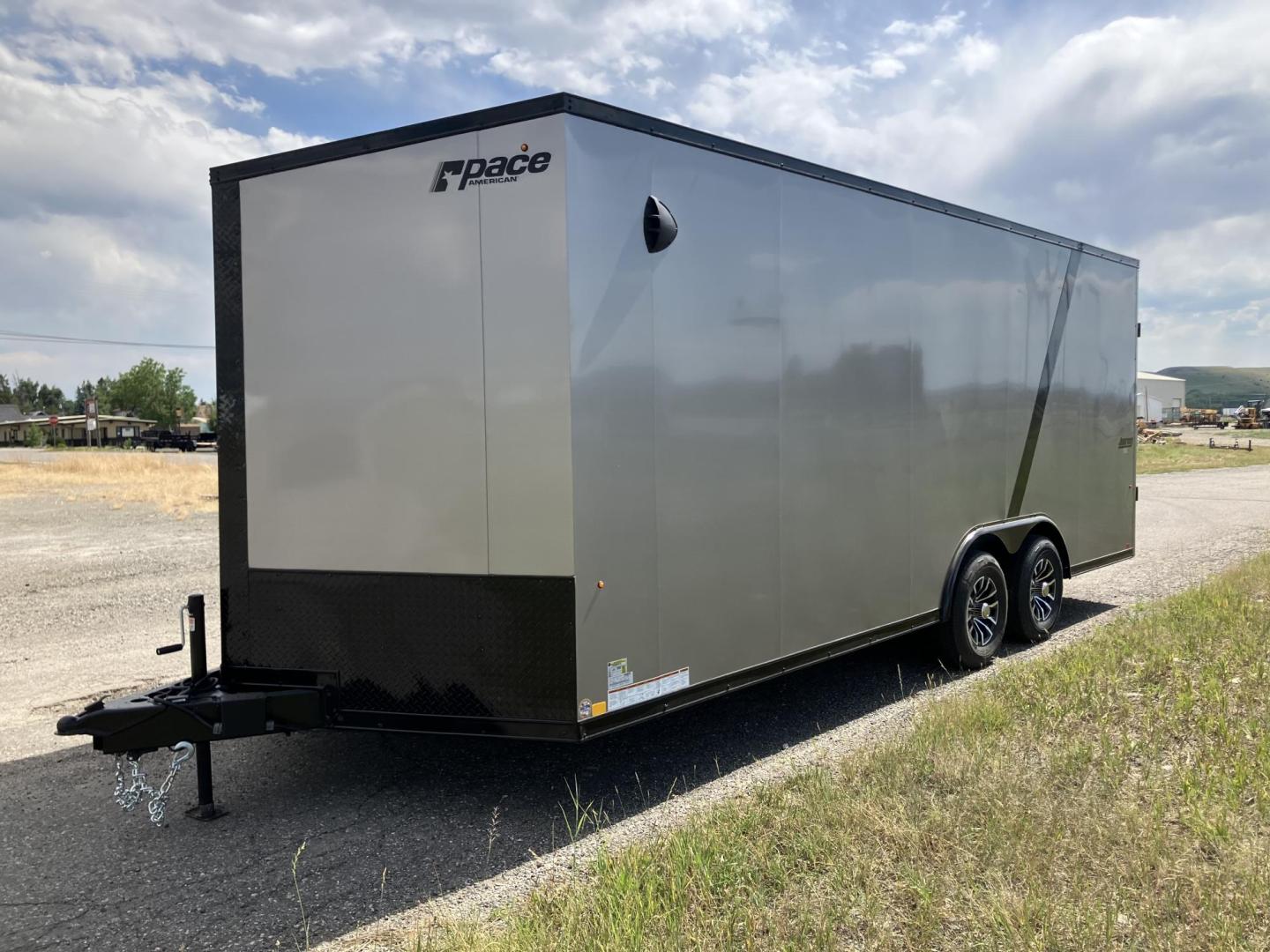 2026 , located at 310 West 1st Ave, Big Timber, MT, 59011, (406) 901-0517, 45.833511, -109.957809 - Pace American Journey SE 81/2 x 20 v-nose car hauler, 10K GVW, 81" rear door opening height, bonded sides - no screws, 16" on center tube sidewall uprights, 16" on center floor crossmembers, tube frame construction, 3/4" Drymax floor, 3/8" Drymax sidewalls, (2) - 5k axles with electric brakes and qu - Photo#5