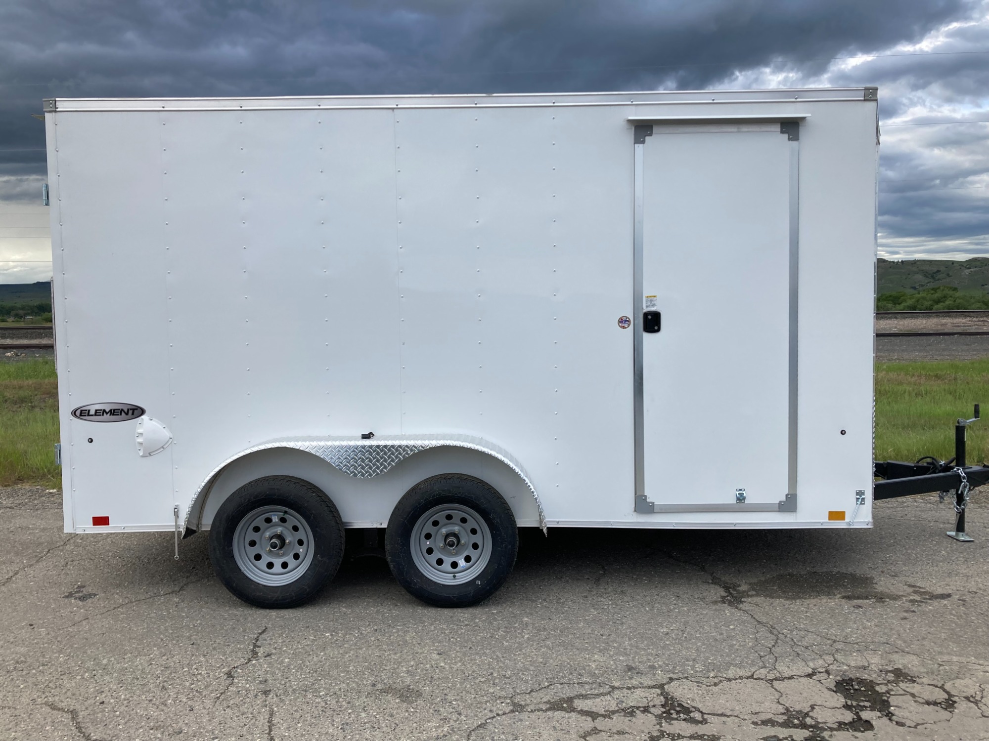 photo of Look Element 7 x 14 V-nose Cargo