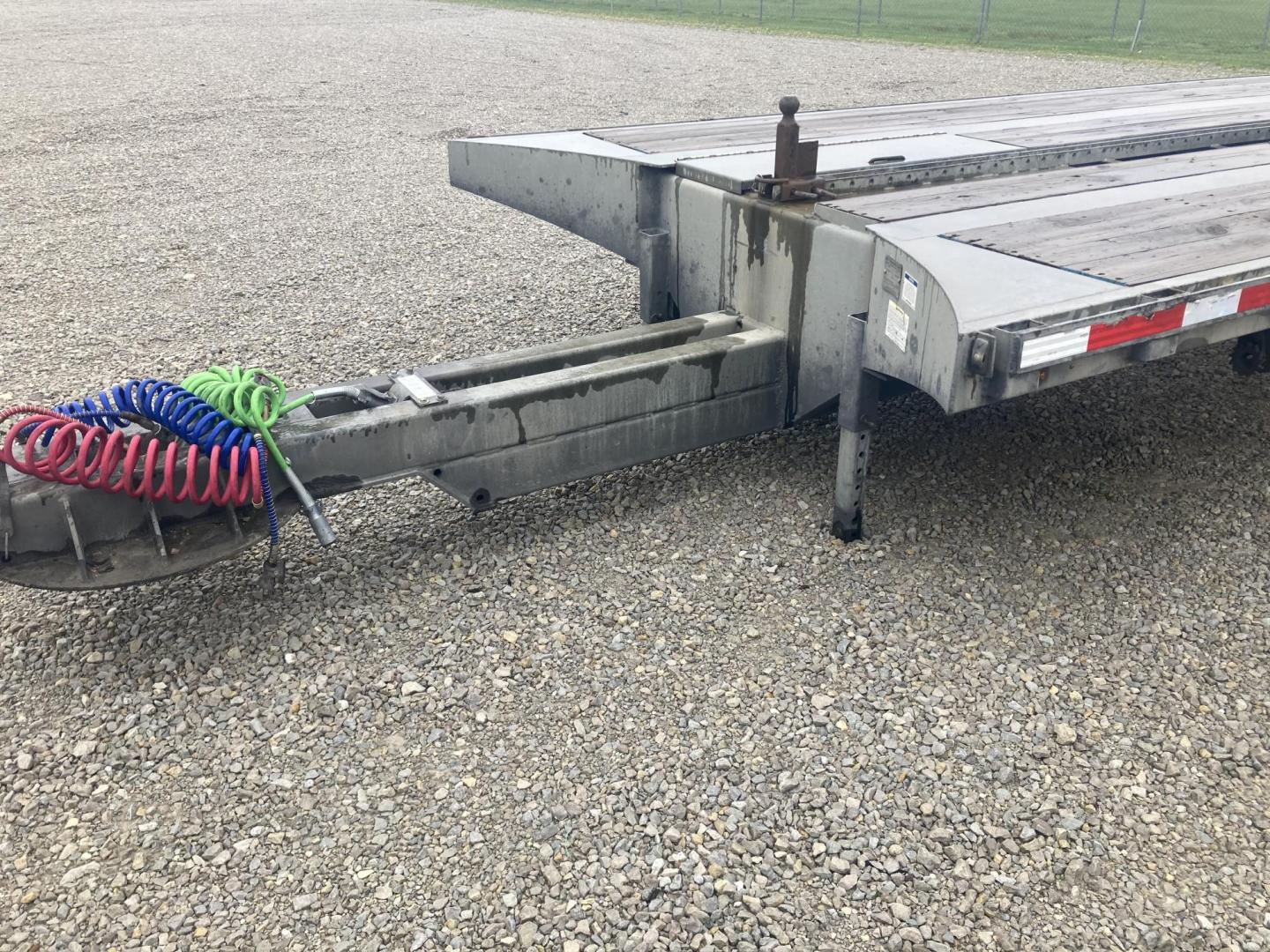 2019 , located at 310 West 1st Ave, Big Timber, MT, 59011, (406) 901-0517, 45.833511, -109.957809 - 2019 MO 43' Stinger trailer, 50K GVW, air brakes, tire inflation system, 245/70R-17.5-16 ply tires, alloy wheels, galvanized frame, wood deck, aluminum ramps, (3) toolboxes, hydraulic rear tail extension, center rail for securing trailers, spare tire holder, stake pockets, rub rail, LED lights, spre - Photo#7